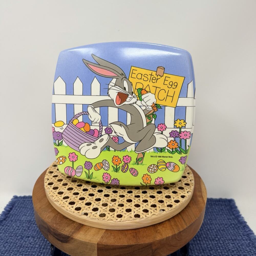 looney tunes “bugs bunny” happy easter warner bros dated 1995 plastic storage